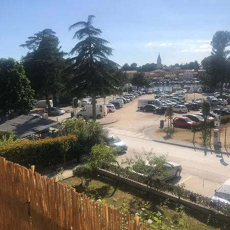 Novigrad Centre